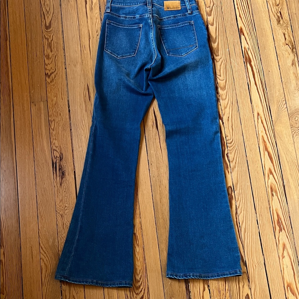Henry & Belle High Waisted Flare Jeans - Picture 2 of 9